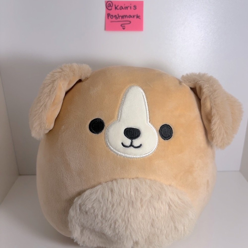 Stevon Squishmallow 8"

Plush Dog - Cream & Tan coloring